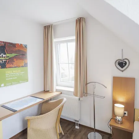 Ferienhaeuser In Ostfriesland *